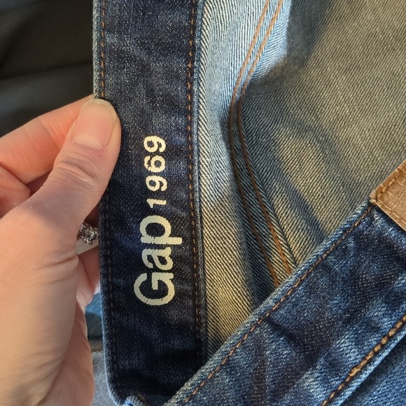 GAP Dark Wash Slim Jeans - Picture 5 of 6